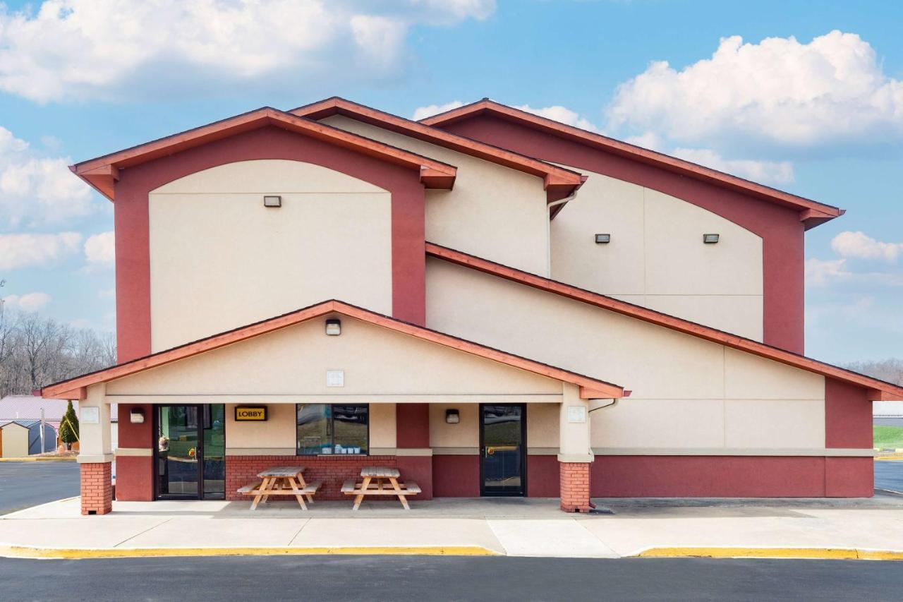 Super 8 By Wyndham Waynesburg Hotel Exterior foto